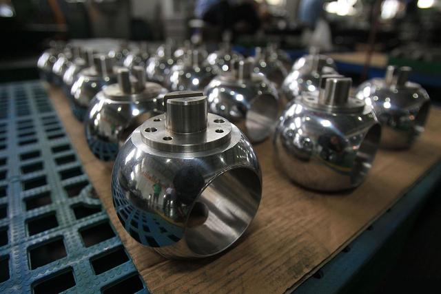 高壓偏(piān)心半球閥安裝注(zhu)事事項